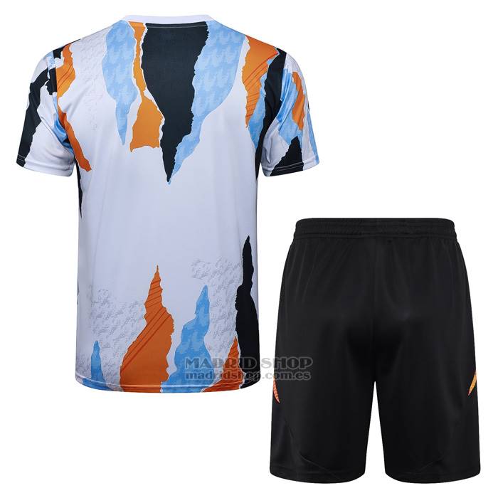 Chandal del Real Madrid Manga Corta 2024-2025 Blanco y Amarillo - Pantalon Corto